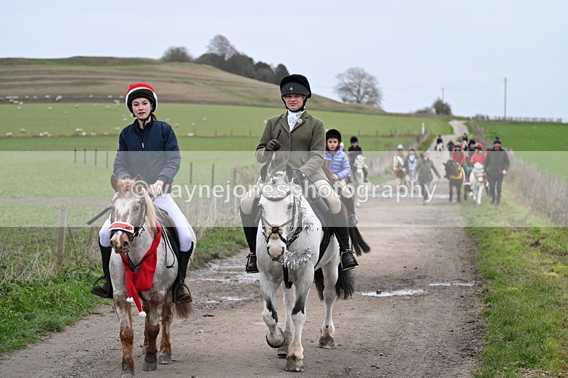 WJ7_1312 - Walk Home