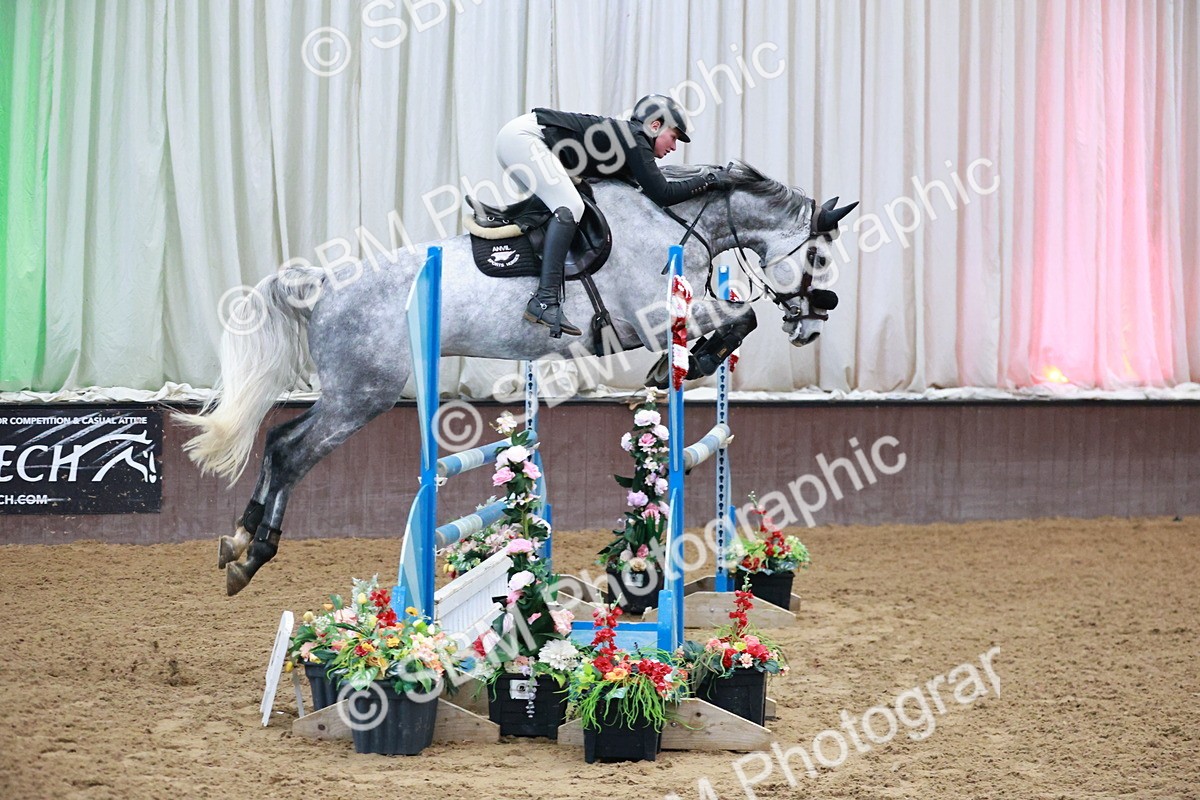 SBM_001216 - Class 4 - Senior Newcomers 1.10m