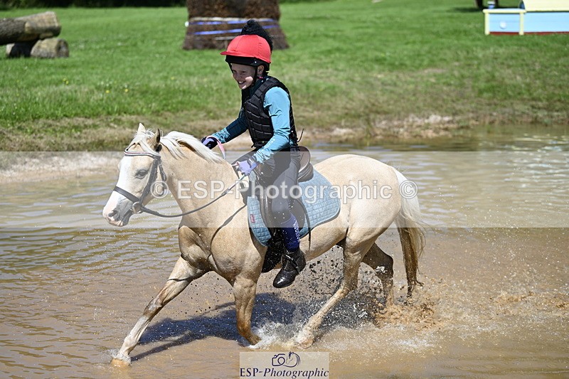 240728B-112133-00964 - Theo's Group XC