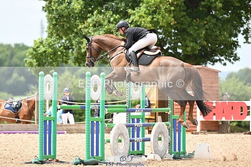 250611-141154-00798 - Cls 6 Snr Foxhunter & 1.20m Open