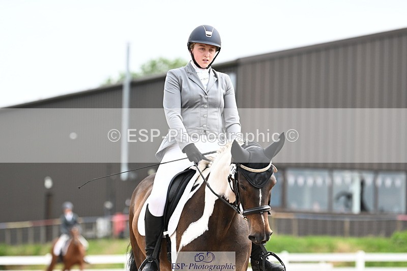 240623A-085956-15928 - Cls 25+26 Quest Intro A