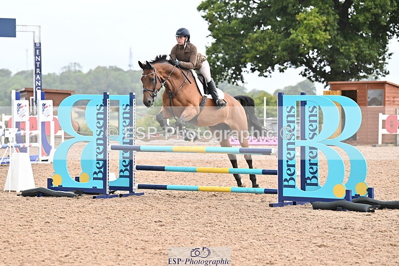 250827B-105819-00211 - Clear Round & Cls 1 Brit Nov 90cm