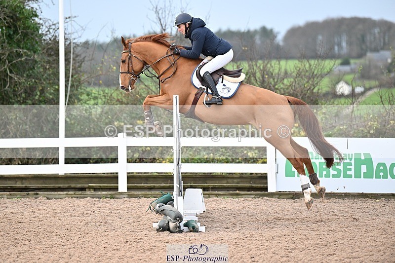 241206-130614-00907 - Cls 5 Newcomers and 1.10m Open