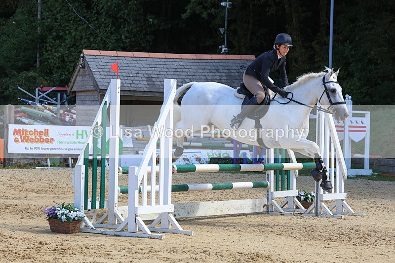 3E7A1114 - Class 4: Senior British Novice/90cm open