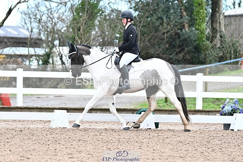 240218A-104818-05698 - 241-Looby.Marsden-Essentially.Small.Change