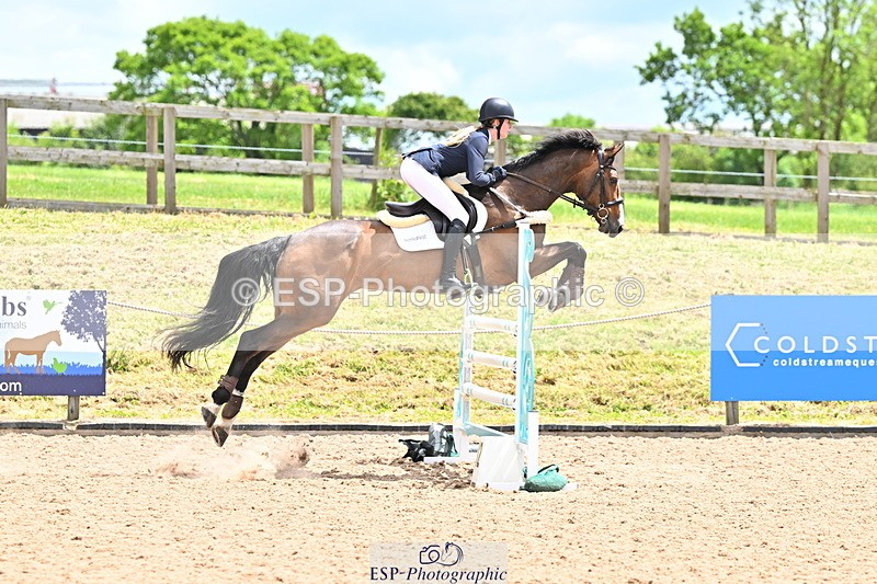 240608A-124837-02392 - Cls 4 Snr Newcomers and 1.10m Open