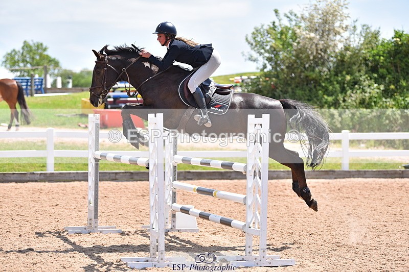 230531A-124220-00367 - Cls 4 Newcomers & 1.10m Open