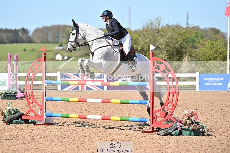 240420A-121437-10774 - Cls 15, 1 Star Bronze Tour 1.15m