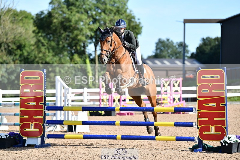 240913A-100855-03110 - Cls 20 Snr British Novice and 90cm Open