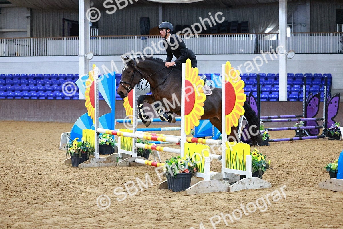 SBM_000210 - Class 1 - Clear Round 80cm