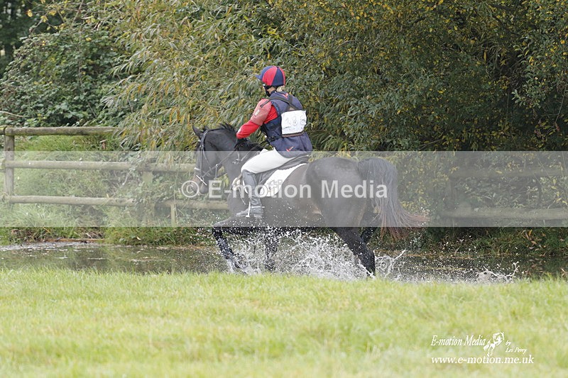  WWHT 171021 0930 - Open Novice (0.80m)  17/10/21