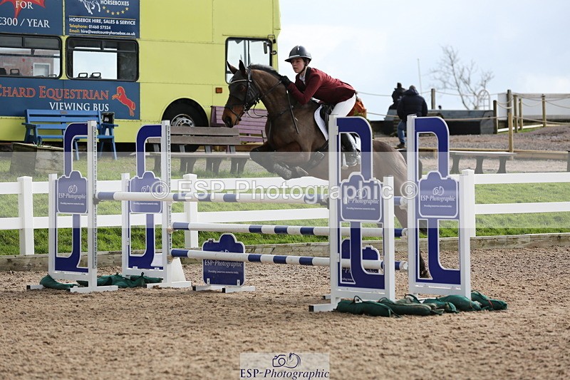 240211A-123410-02752 - Cls 6 Pony Foxhunter & 1.10m Open
