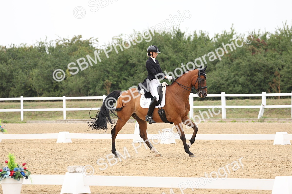 SBM_008054 - Class 10 - FEI INT I - 16.10-16.50