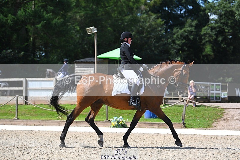 230811-120825-01179 - Cls 4 Adv Medium Silver