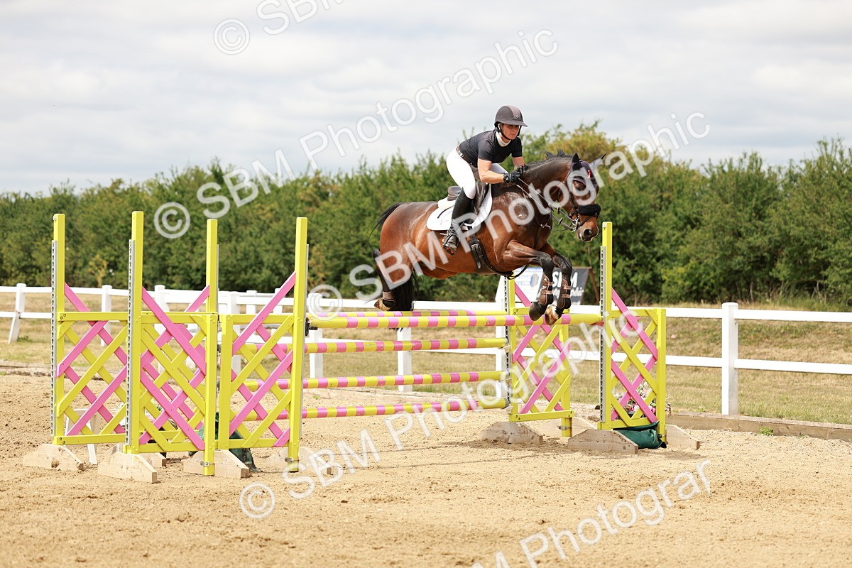 SBM_018941 - Class 21 - Senior Newcomers Championship 2d Rd