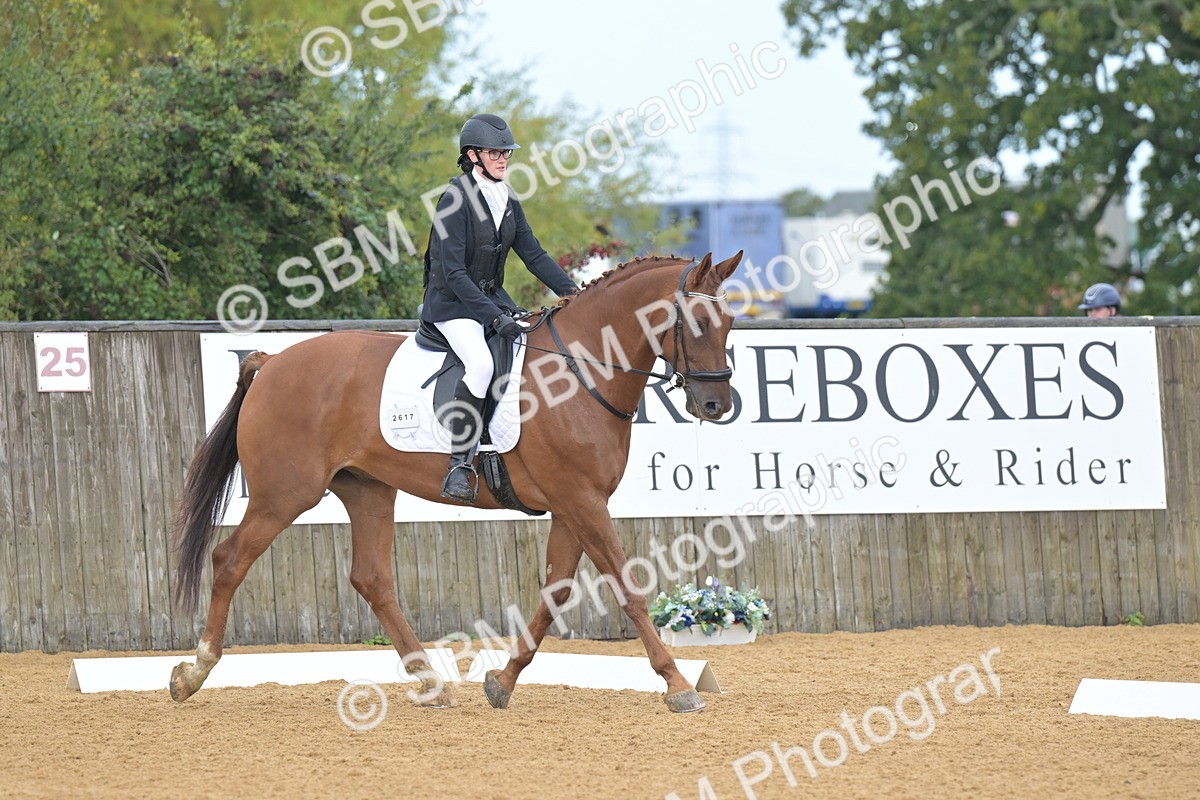 SBM_02320 - D2 - Small Tour Championship Intro 2