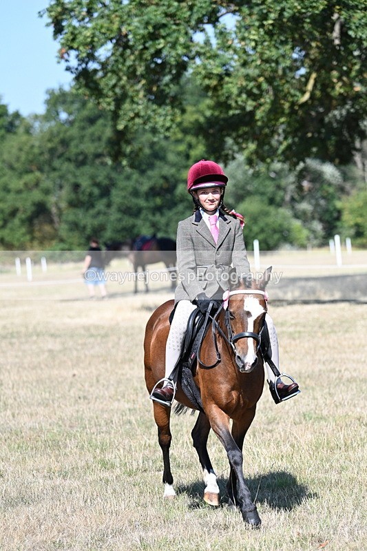 WJ7_4055 - Class 9 Mountain & Moorland Ridden