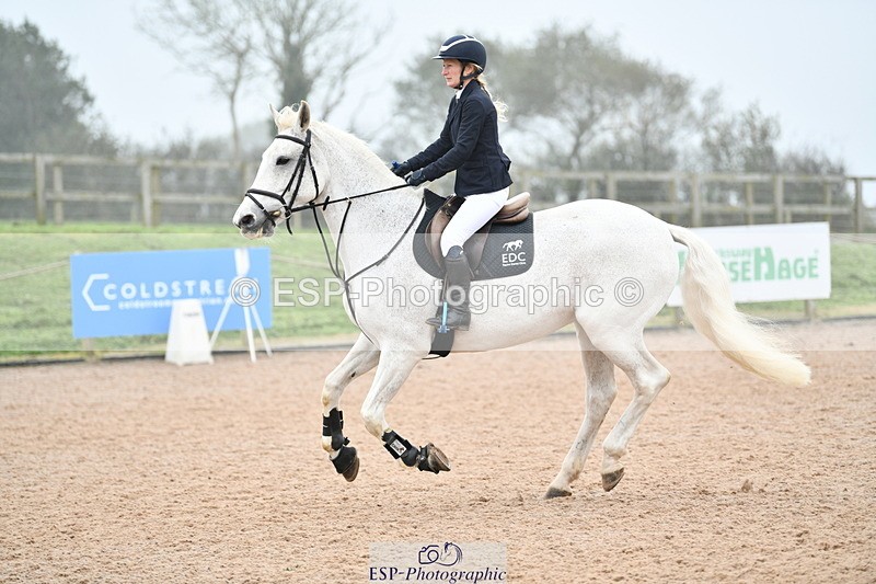 241102A-113505-04335 - SAT Cls 9 British Novice and 90cm Open