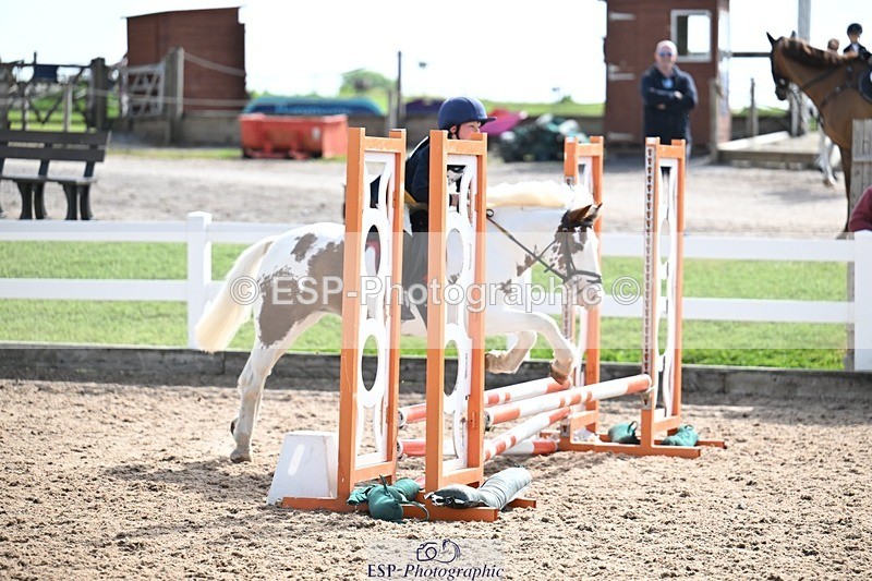 260523-101016-00222 - Cls 13 Clear Round 50cm