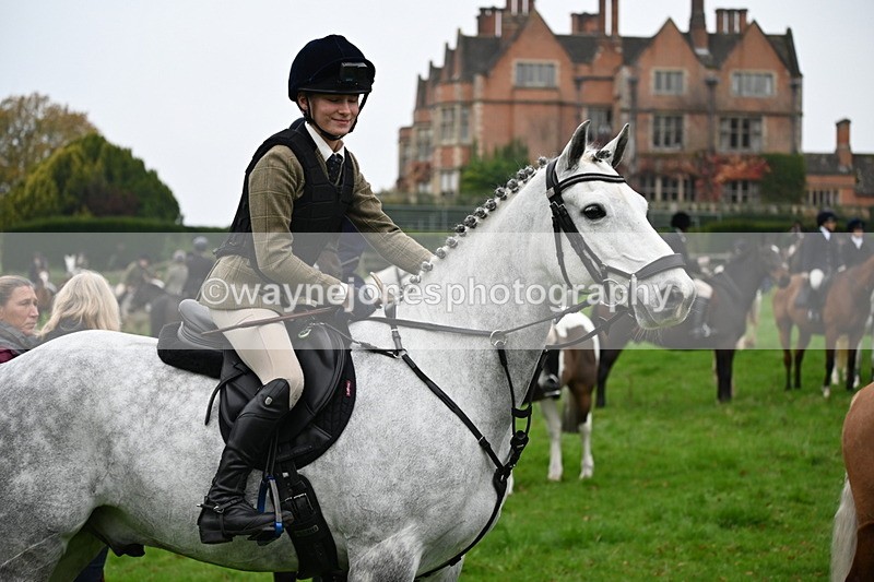 WJ6_6040 - The Meet