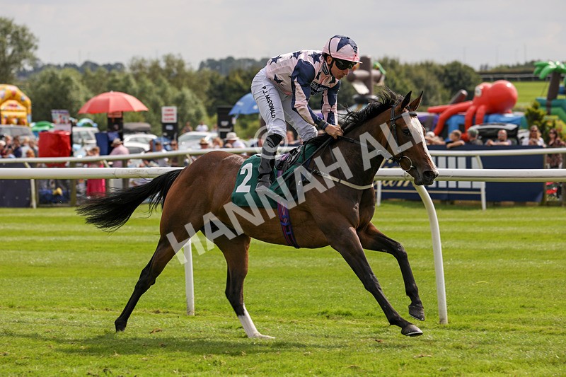 240724-Race 3-Harmonia-3422 - Race 3