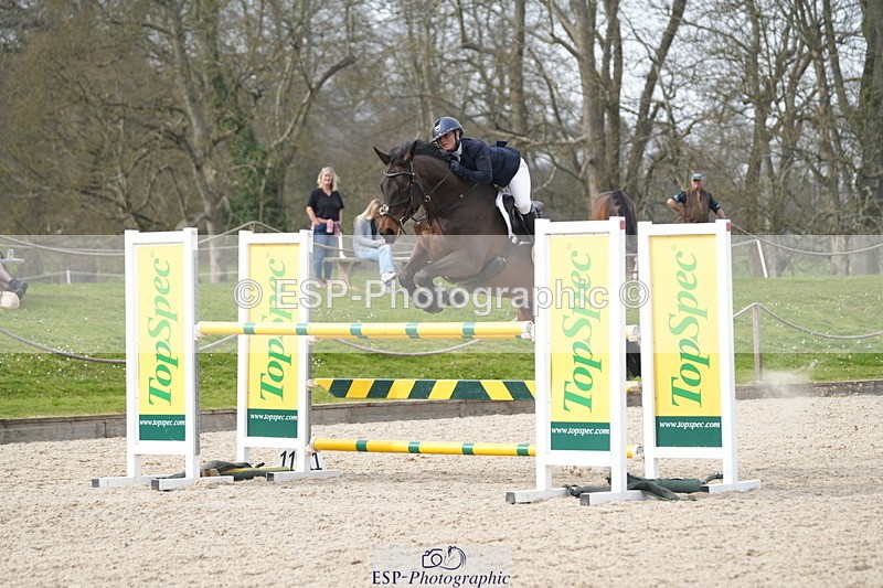 260322A-142246-01975 - 13 Foxhunter 1m 20 Open