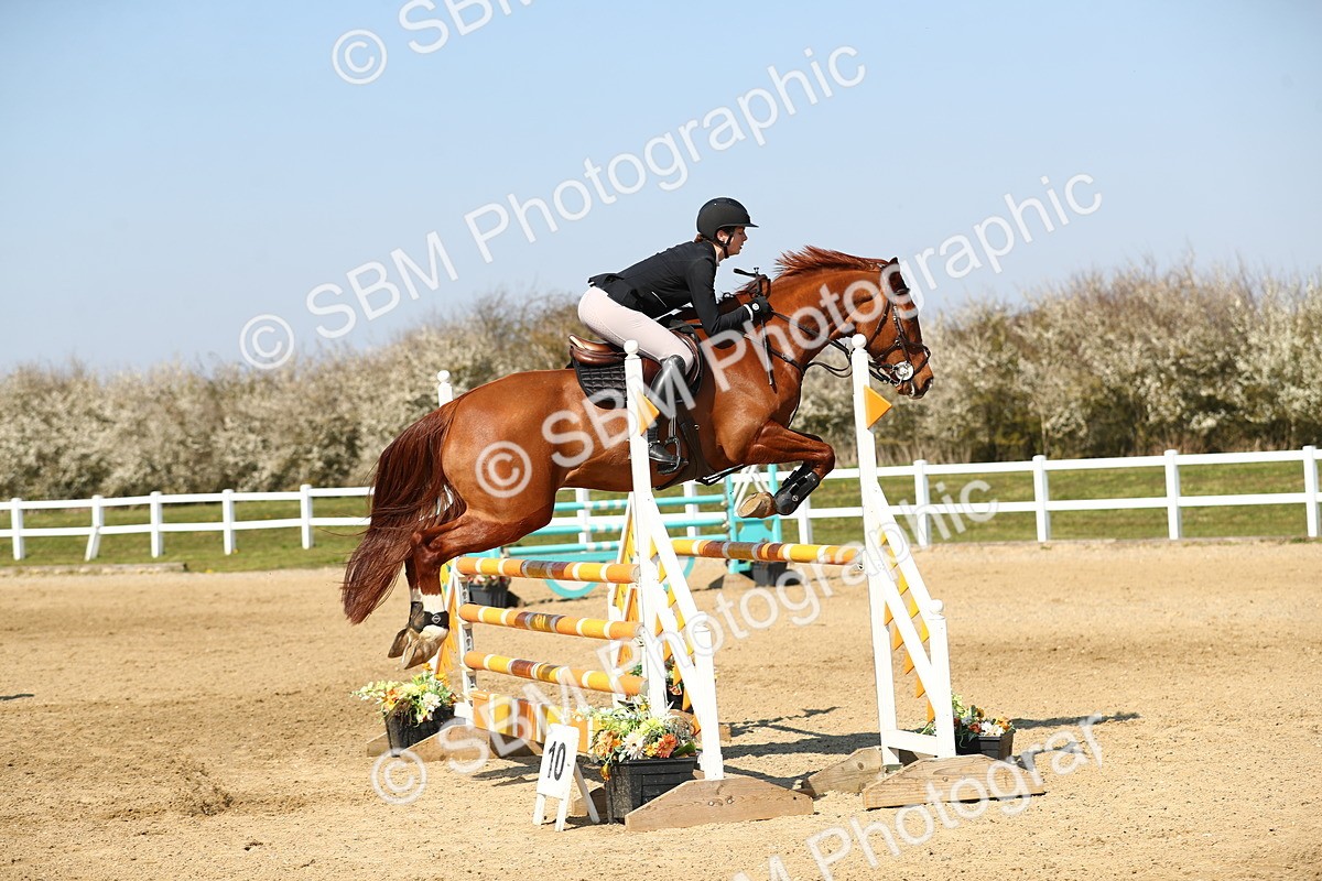 SBM_001112 - Class 4 - Senior Newcomers - 1.10m