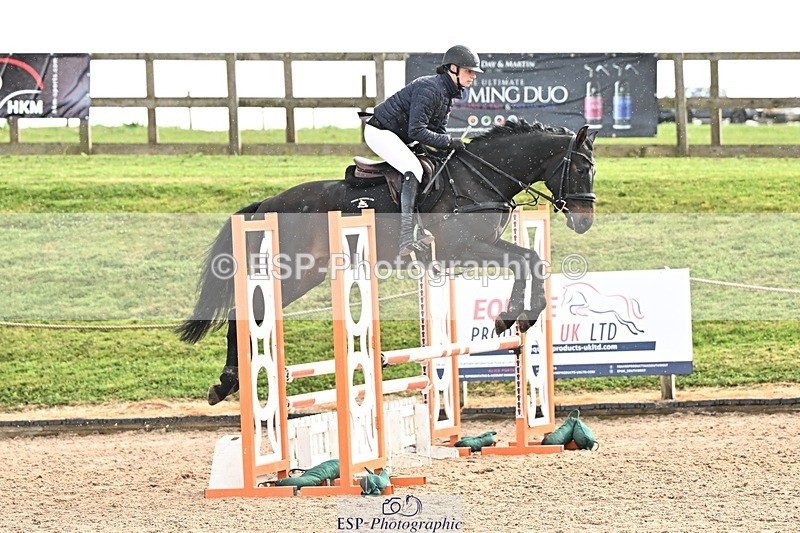 250416-095345-00139 - Cls 1 British Novice and 90cm