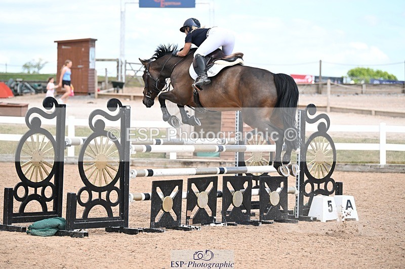 250709-153222-01159 - Cls 6 Snr Fox & 1.20m