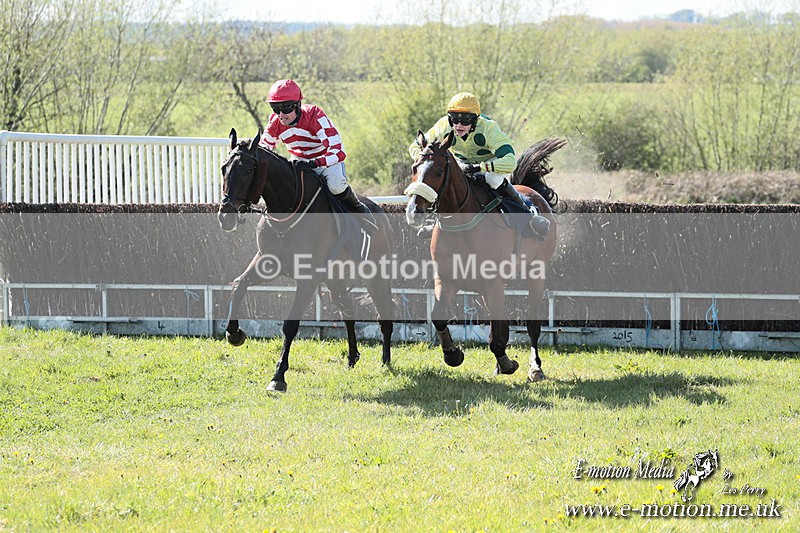 PtP 210425  1027 - Paxford Races Easter Monday 21/04/25