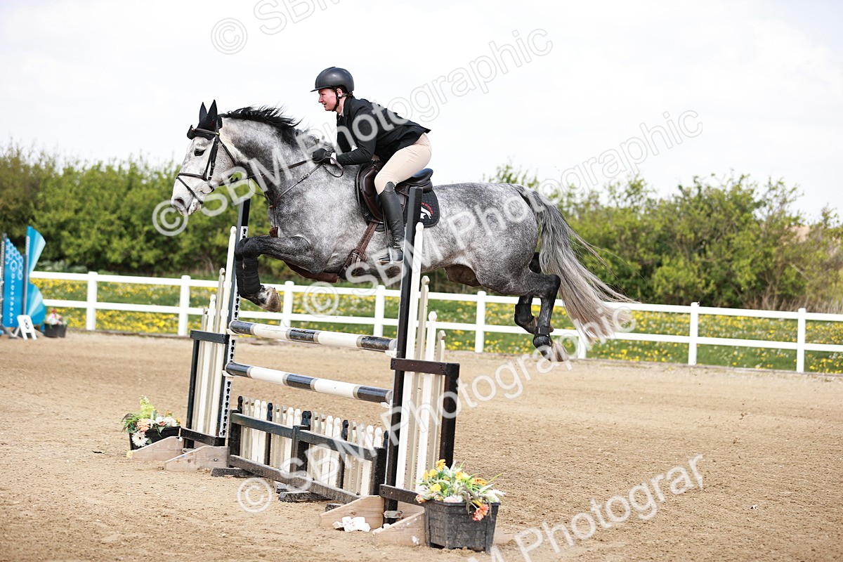  - Class 24 - Senior Newcomers - 1.10m