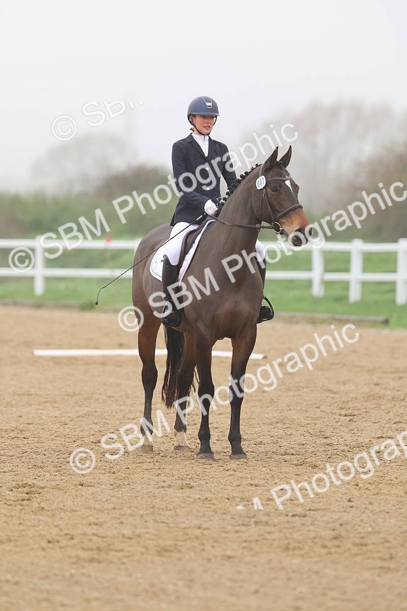 SBM_002013 - Class 5 - Novice 27