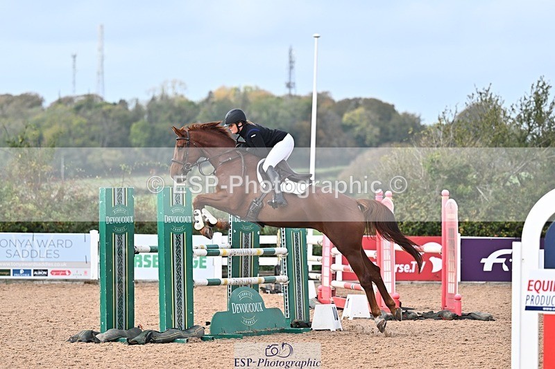 261014-125414-00511 - Cls  05 Snr Newcomers & 1.10m Open