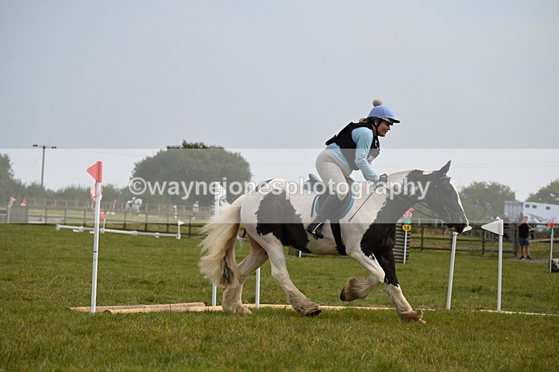 WJ6_0662 - 40cm XC Time 11:31 to 11:49