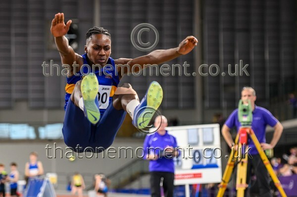 AgeInd25SAT-910933 - Field Male