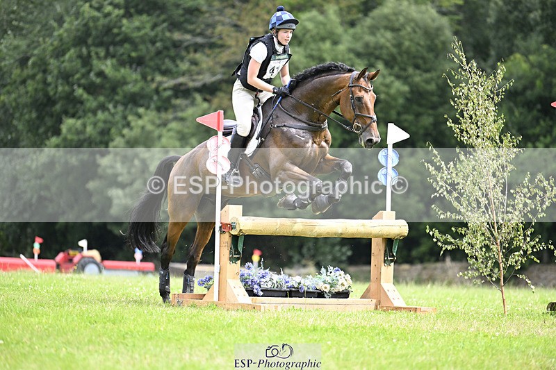 240804-112331-12006 - 412-Tilly_Swanton-QUINTUS_GRANDIA_Z