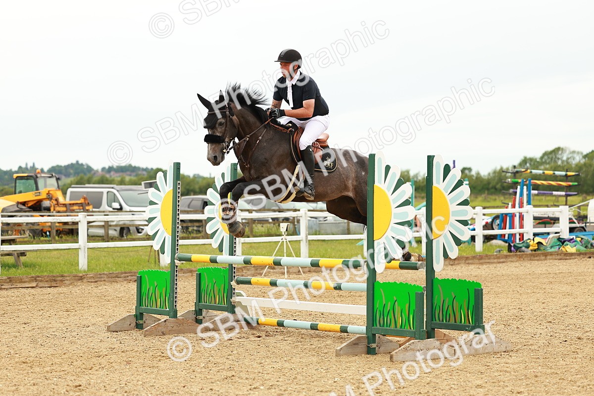 SBM_001656 - Class 3 - Senior Discovery - 1.00m
