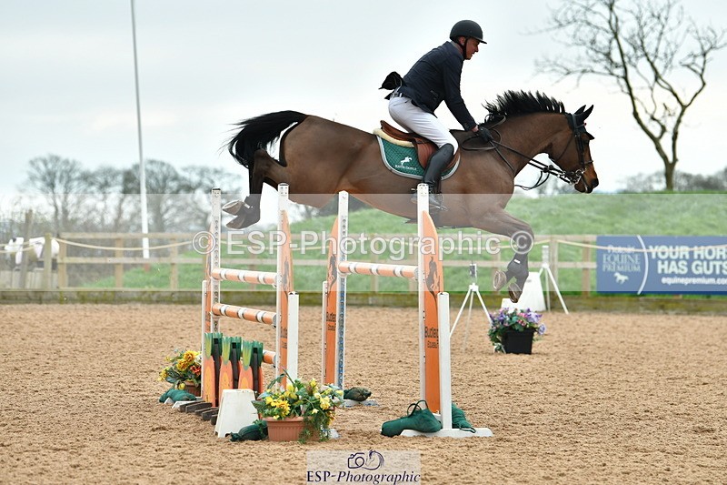 230402A-093833-04692 - Cls 25 National 1.30m