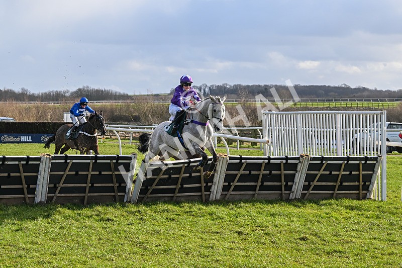 250225-Race 1-Quian-7652 - Race 1