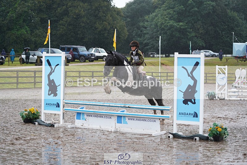 240824X-083140-20284 - 70cm Round 1 8.30 to 9.30