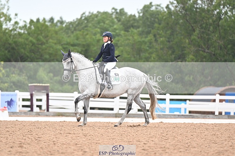 240815A-111049-00239 - 229-Jane.Phillips-Fair.duchess