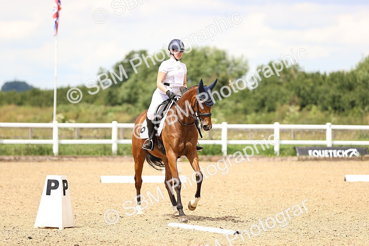 SBM_001379 - Class 4 - Novice 5