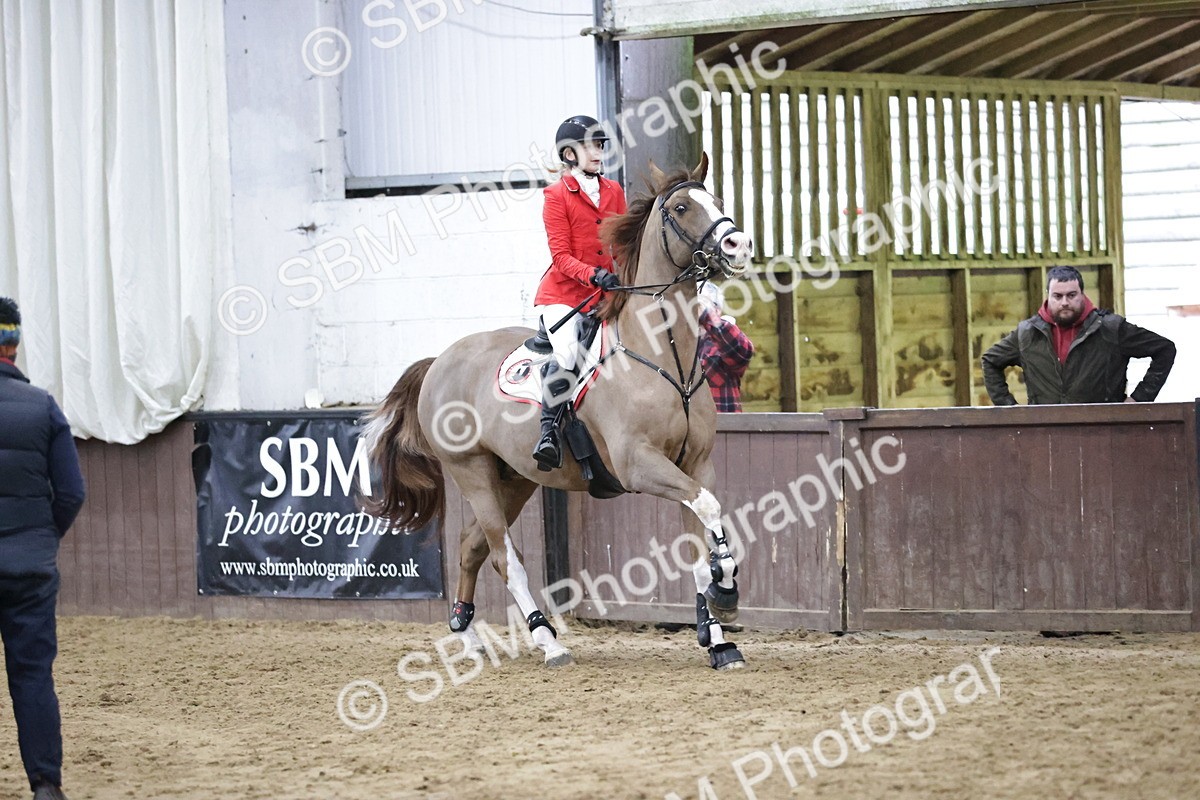 SBM_001286 - Class 4 - Senior Newcomers/ 1.10m Open