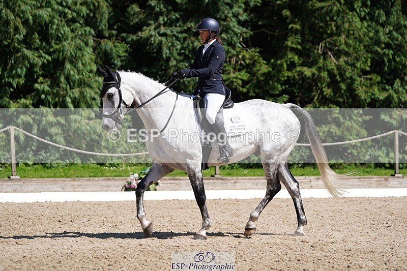 240719-152358-02618 - 114-Claire_Holiday-Diamond_Opposition