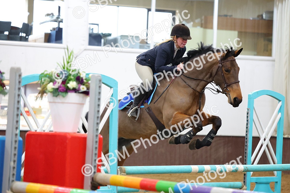 1I0A4935 - Class 9 - Senior Newcomers/ 1.10m Open