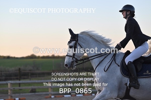 BPP_0865 - CLASS 8 Newcomers/ 1.10m Open