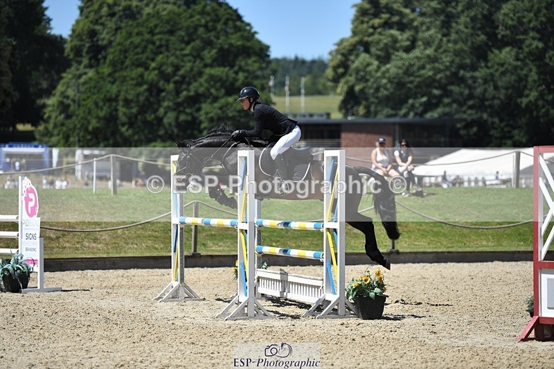 230707-133906-07534 - Cls 16 Newcomers & 1.10m Open