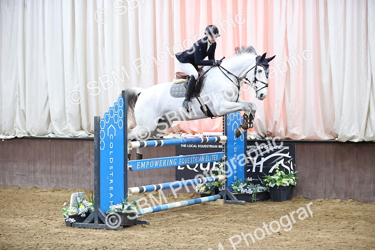 SBM_003084 - Class 11 - Senior Foxhunter - 1.20m