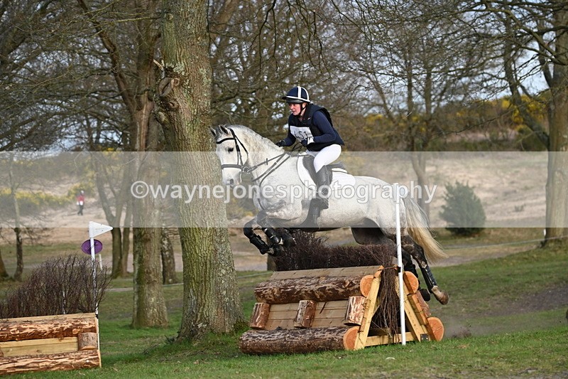 WJ6_6208 - Time 17:20 to 17:25