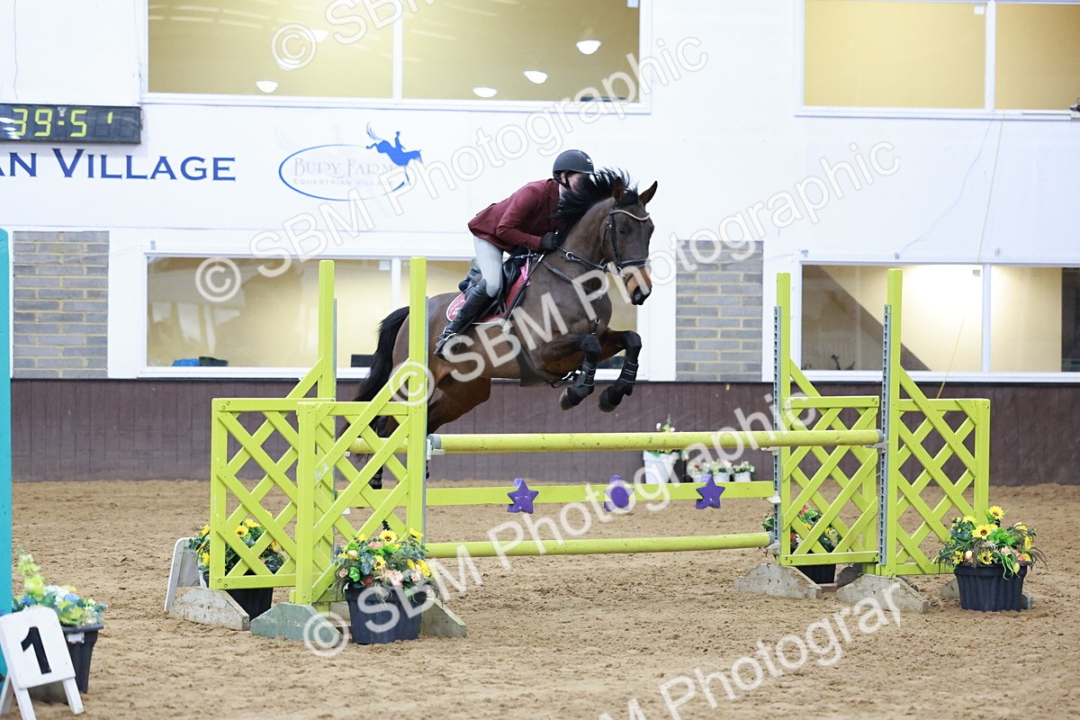 SBM_007430 - Class 24 - Nupafeed Supplements Senior Discovery/ 1m Open